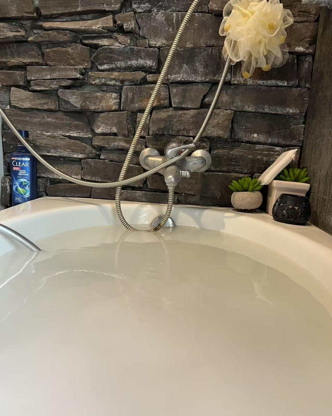 Hydrogen Bath System- Hydra Spa (March Madness)